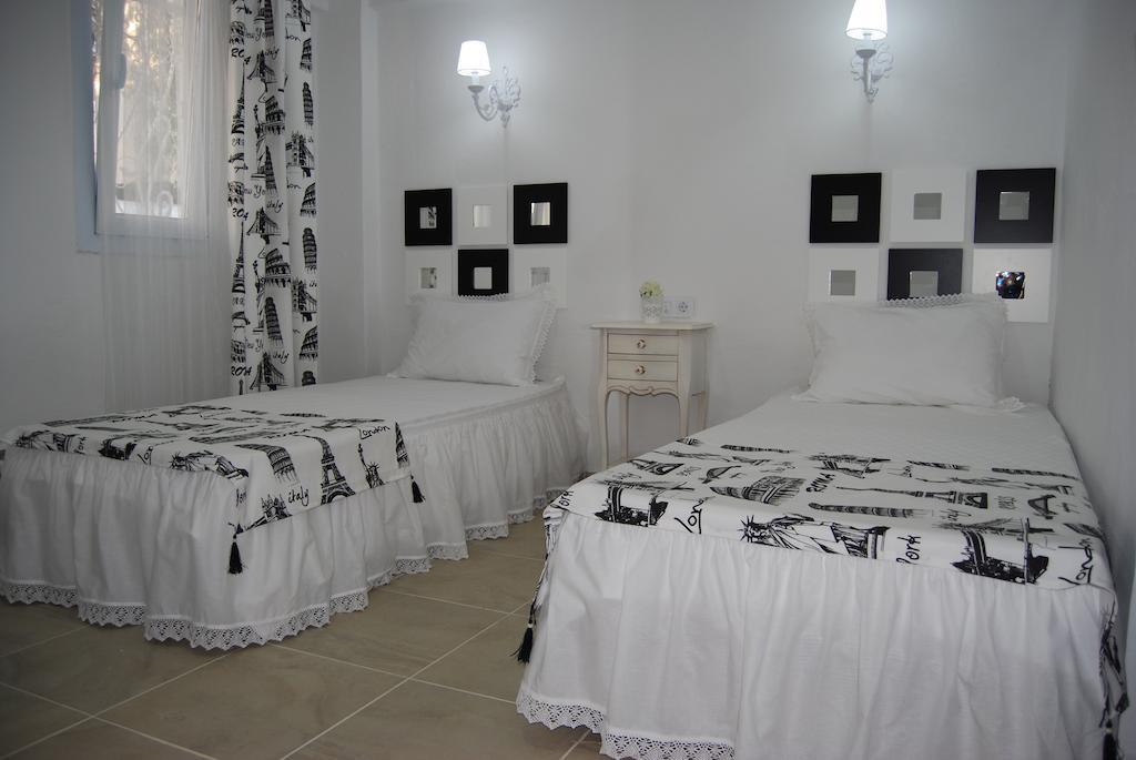 Duruhan Hotel Алакати Стая снимка